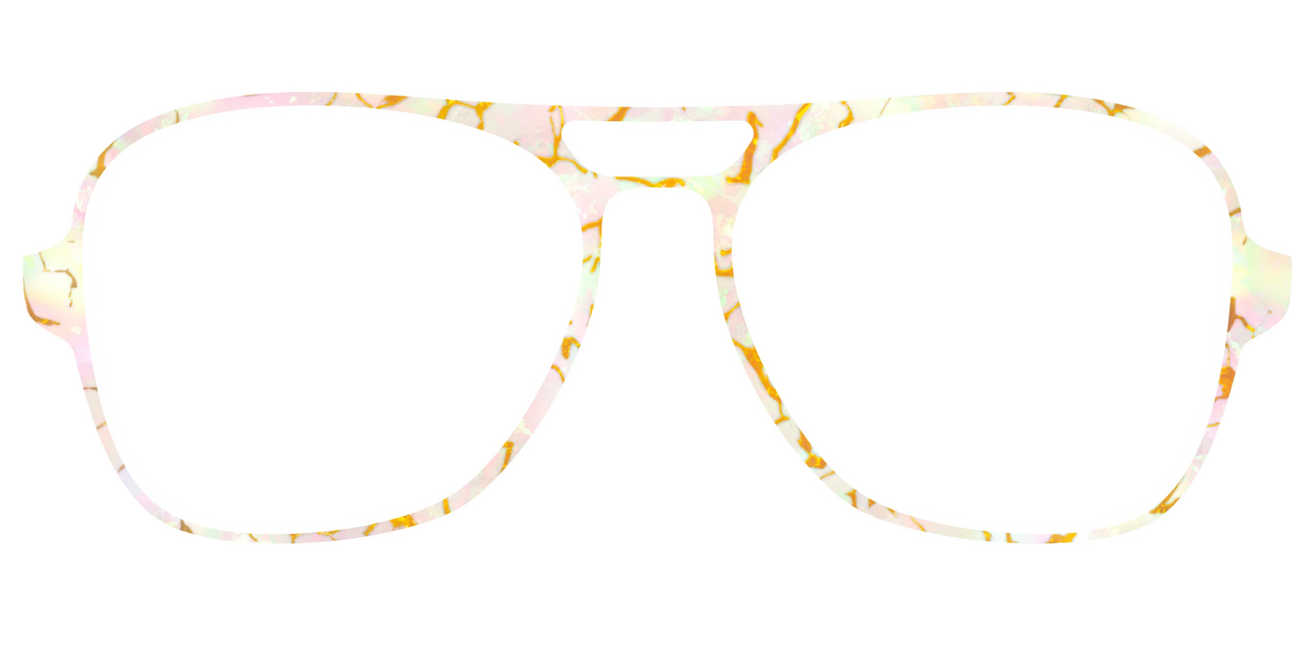 The Opalescent Pearl with Gold Streaks