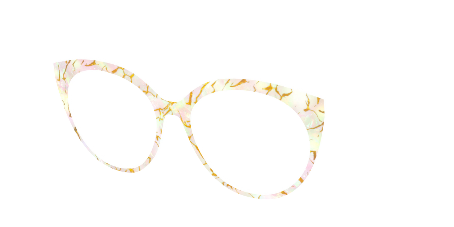 The Opalescent Pearl with Gold Streaks